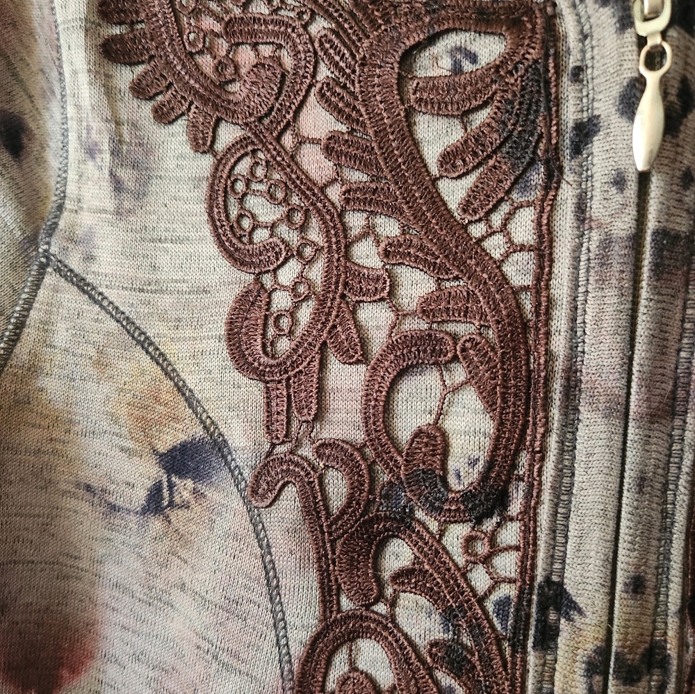 One WORLD live and let live Floral Lace Embroidered Hoodie Sz M - Picture 4 of 6